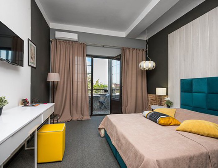 Standard LV - Отель Beton Brut / Бетон Брют