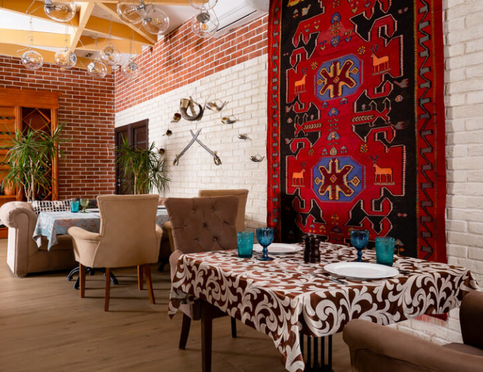 Грузинский ресторан &quot;Сам пришел&quot; - Отель Beton Brut / Бетон Брют